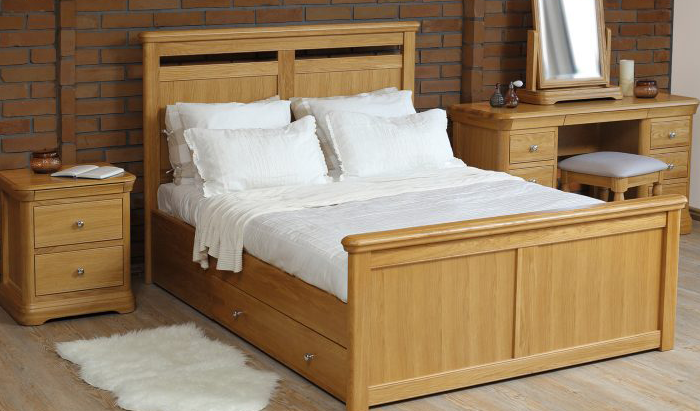 Brochure, Lamont Full Bed With Headboard Storage